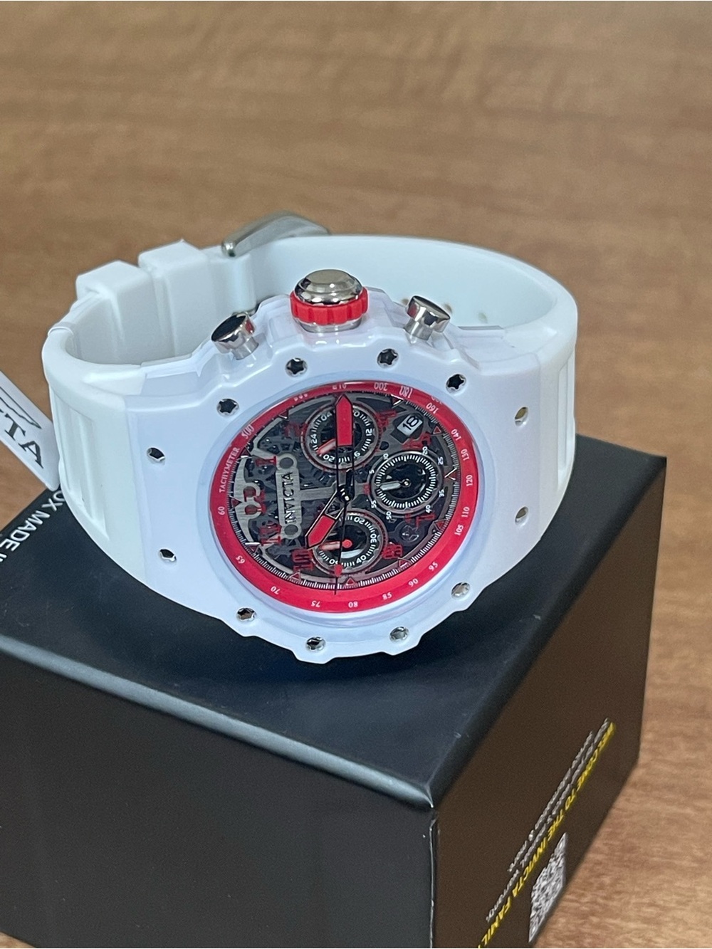 Invicta Racing Vaulthan Men's Watch - 44mm, White & Red (69660) New - Picture 8 of 12